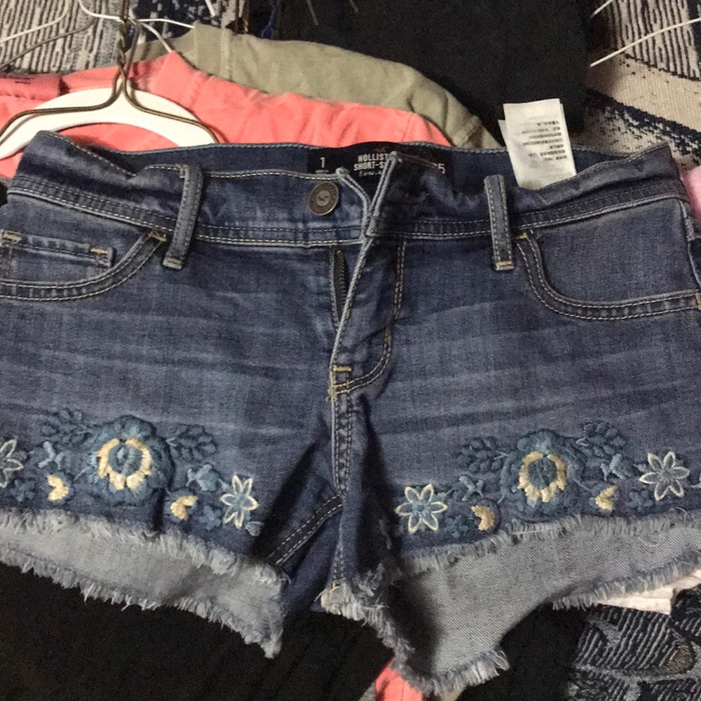 Hollister short shorts